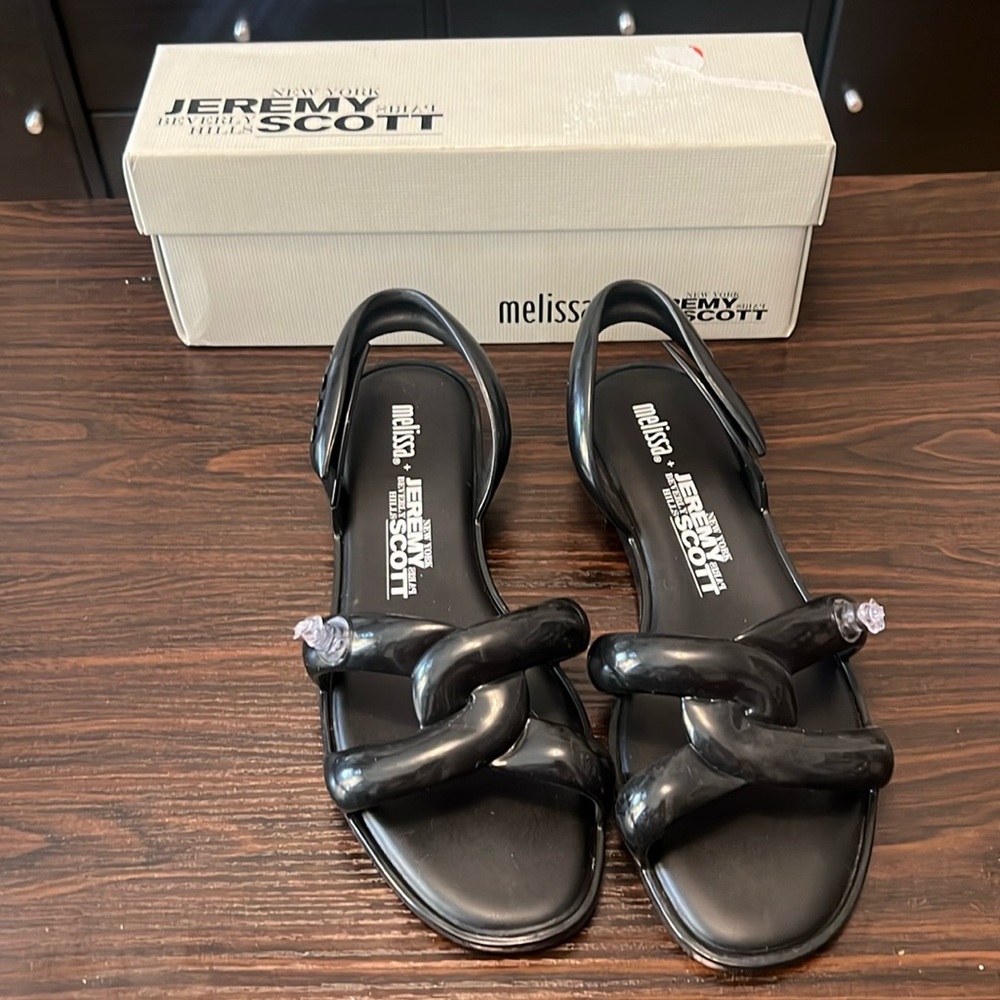 Jeremy Scott Black Chain-Style Jelly Sandals